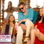 AKCENT - Hearts In Stereo