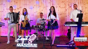 MASSiVE - Taką Cię Wyśniłem z rep. AKCENT